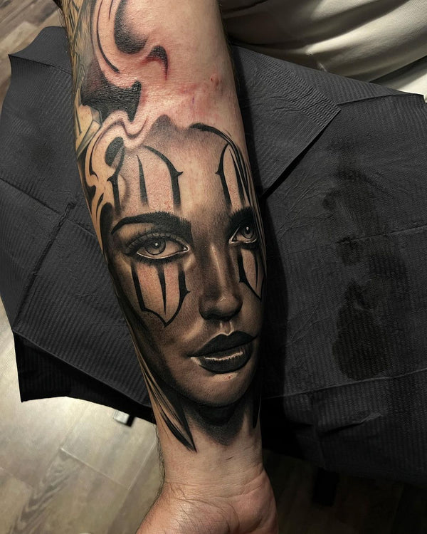 Realistic Portrait: Chicano Black&Grey
