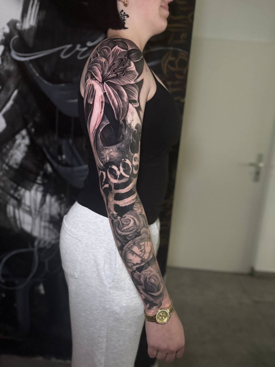 Realistic: Skull Sleeve