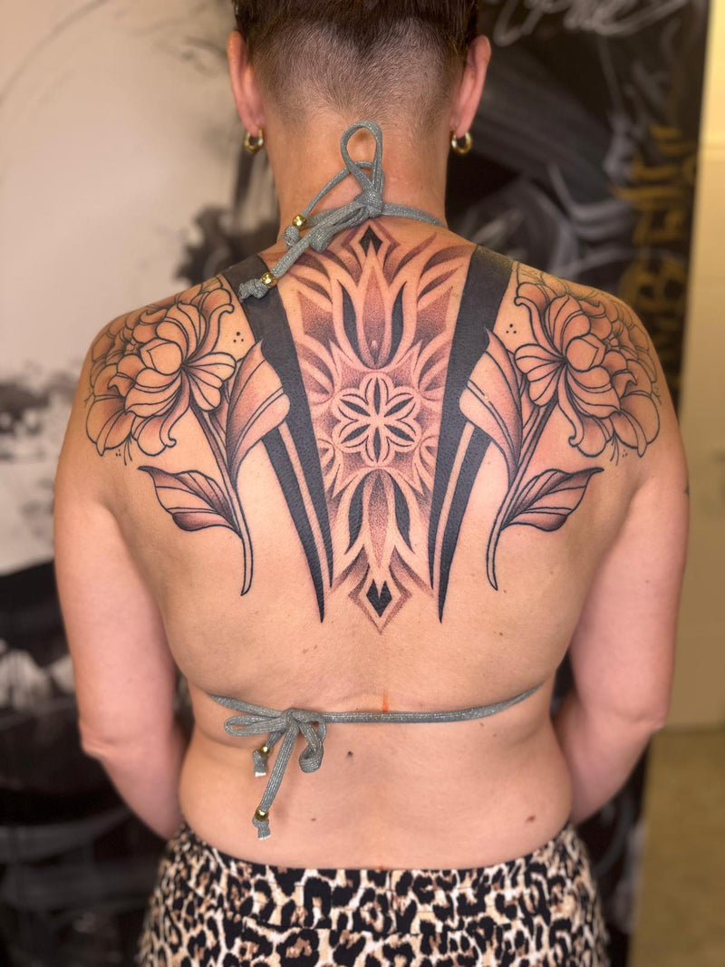 Linework: "Blütenpanzer"