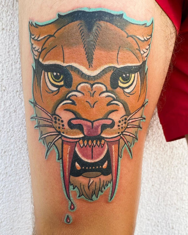 Neotraditional: Säbelzahntiger
