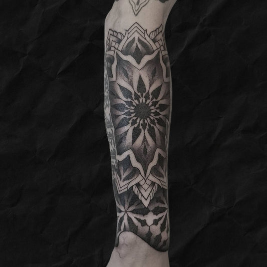 Black&Grey: Mandala