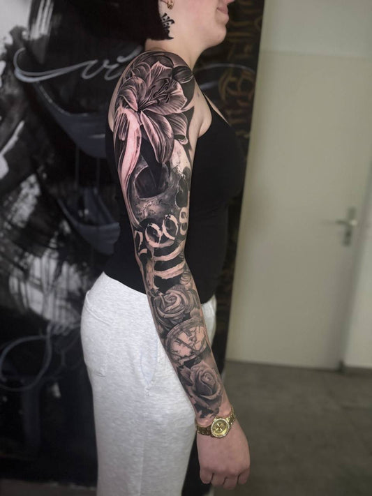 Realistic: Skull Sleeve
