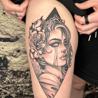 Black&Grey: Lady
