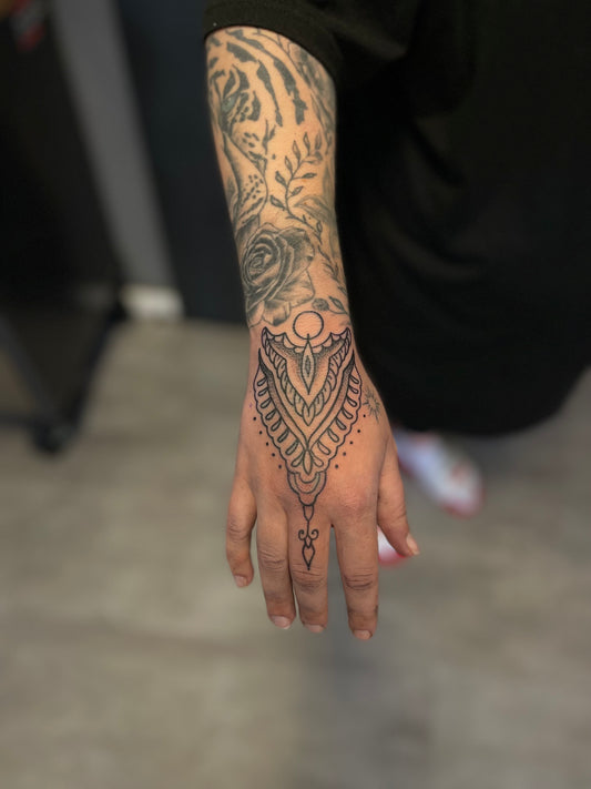 Fineline: Mandala