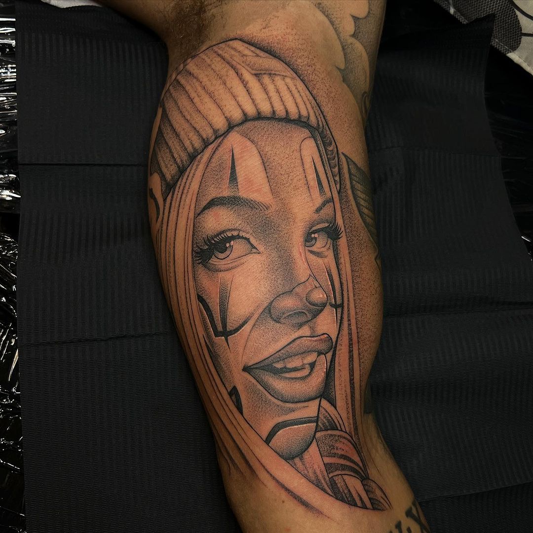 Realistic Portrait: Black&Grey Chicano