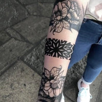 Blackwork: Floral