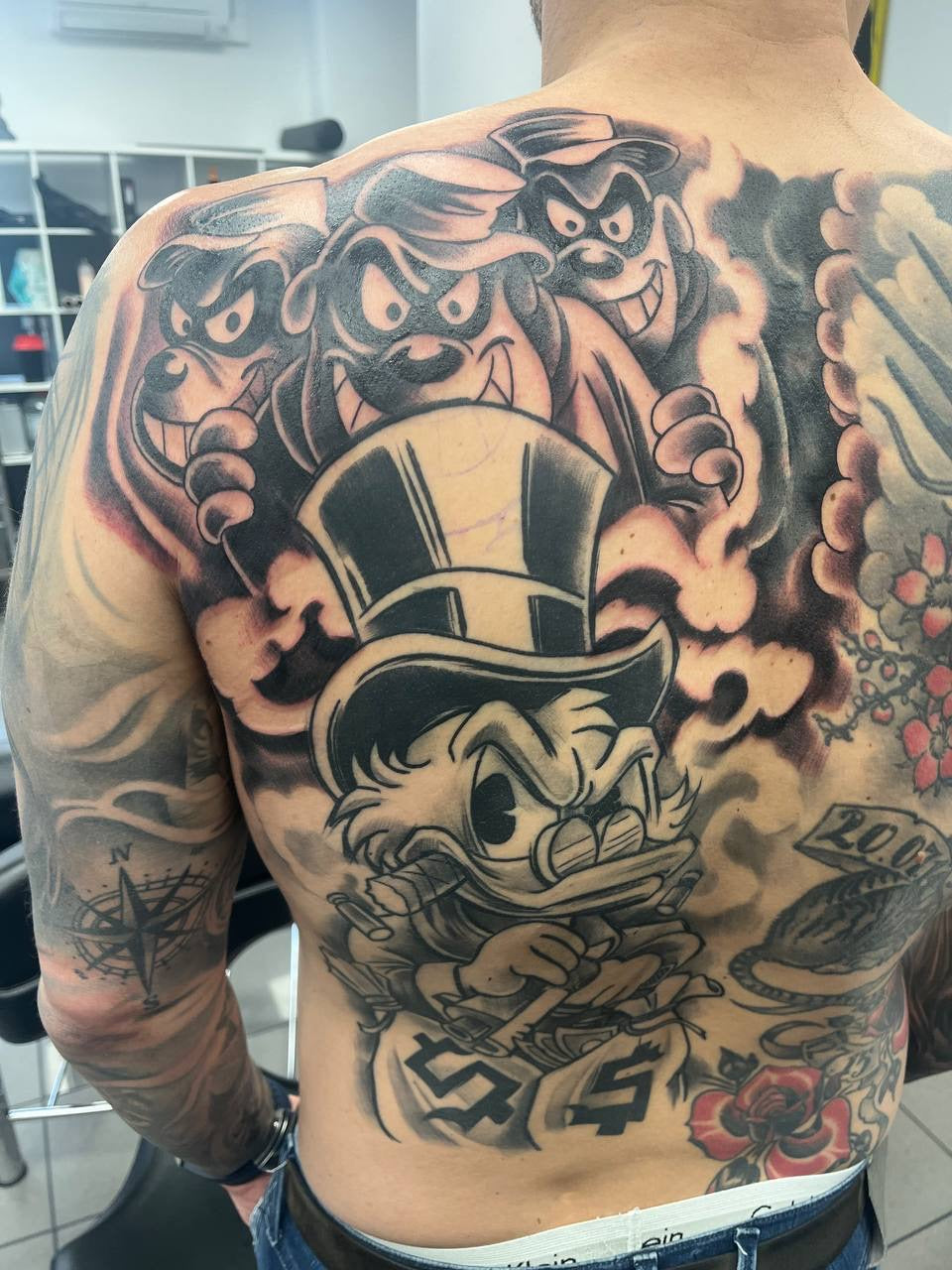 Realistic/Comic: Donald Duck und die Panzerknacker